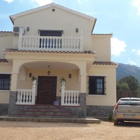 En Lo Alto Del Monte Villa